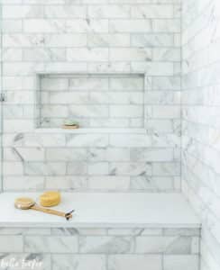 marble-tile-shower-niche